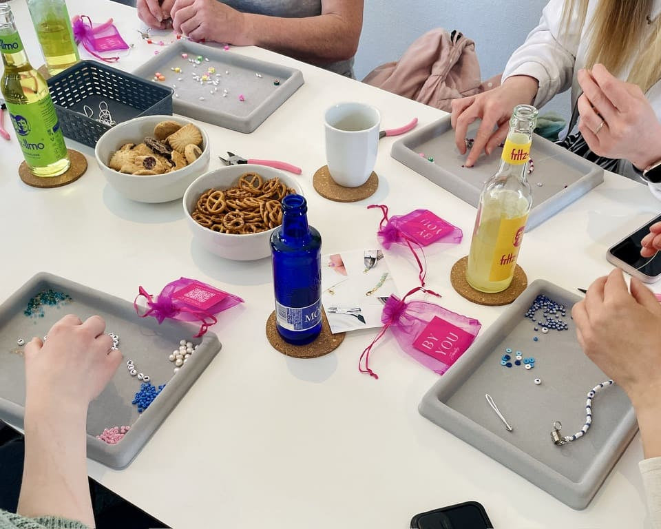 Schmuck Workshop Hannover: Perlenschmuck gestalten