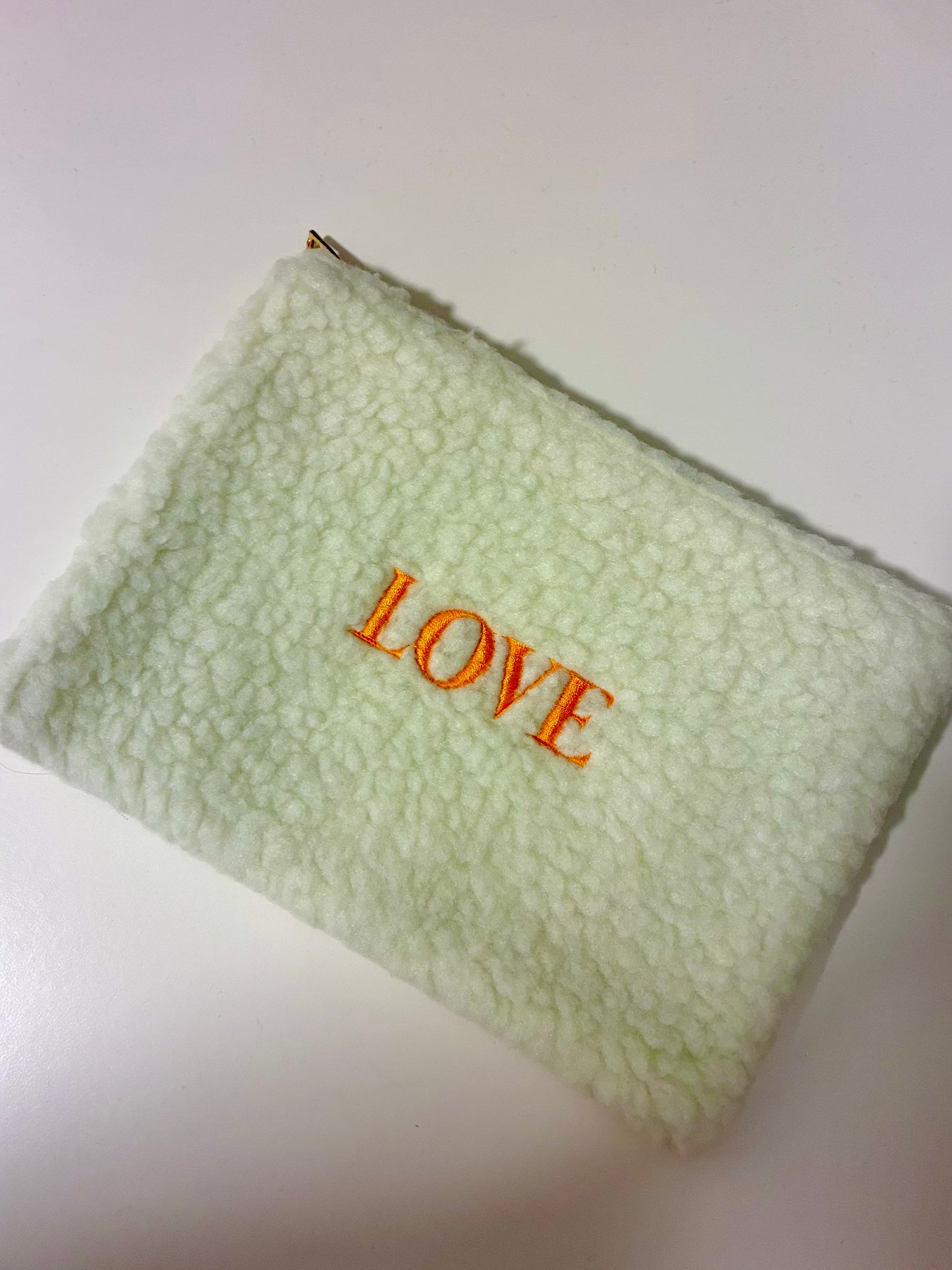 Besticktes Teddy Etui